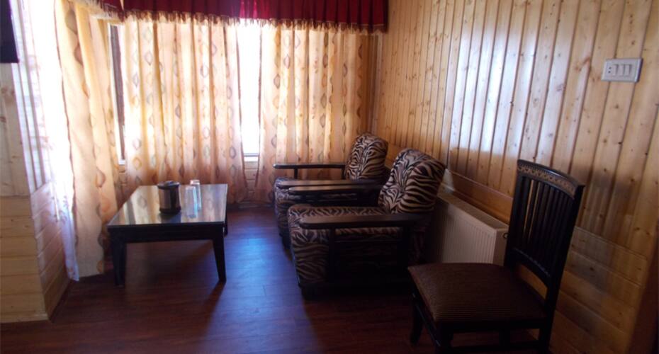 Hotel Thajwass Glacier, Sonamarg 5